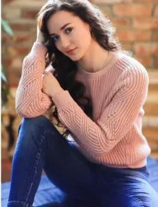 Elite escort service in Wazirganj for home and hotel visits